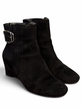 IMPO Judy Black Suede Memory Foam Wedge Ankle Boots with Buckle 7.5W